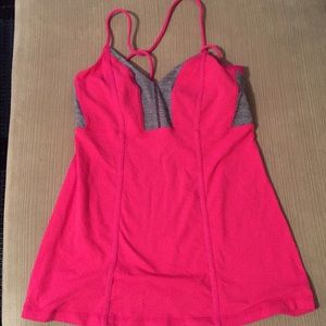 Lululemon pink active top