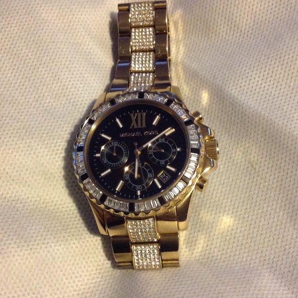 Men's Michael Kors Watch - Picture 4 of 4