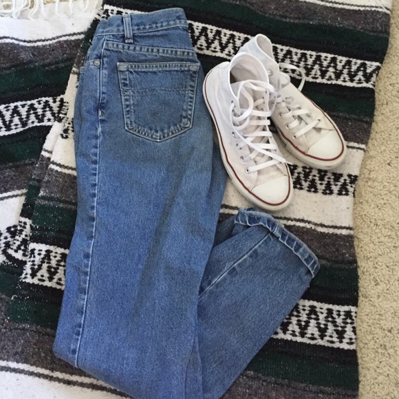 poshmark mom jeans