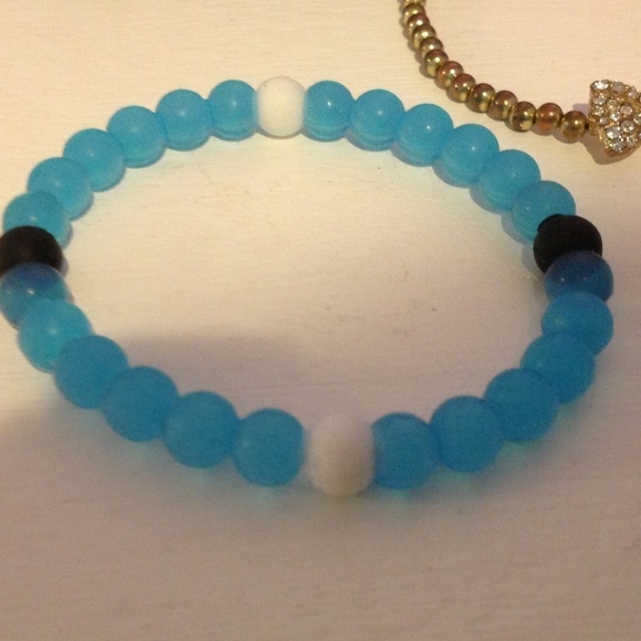 Bracelet package - Picture 3 of 4