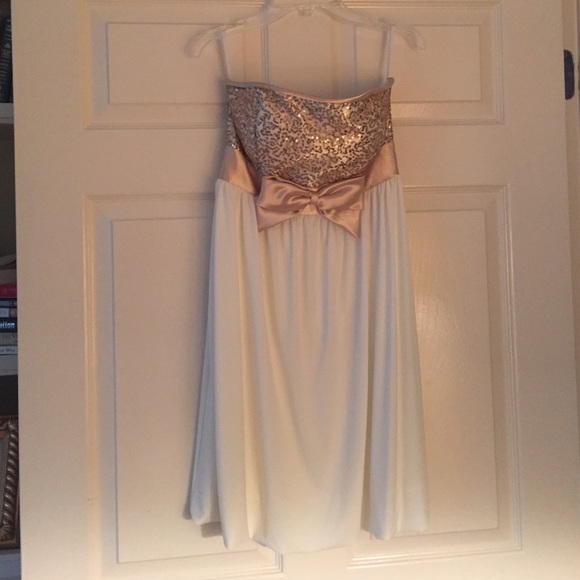 Jessica McClintock short cream dress