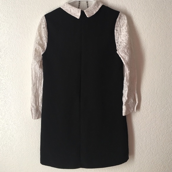 Black dress withe white lace collar - Picture 3 of 4