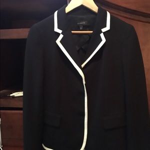 TALBOTS CLASSIC BLACK BLAZER WITH WHITE TRIM. Sz 8