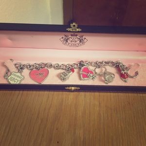 🌟Juicy couture charm bracelet🌟