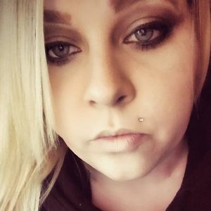 Meet your Posher, Toni