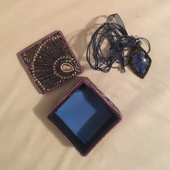 Floral Necklace + Box