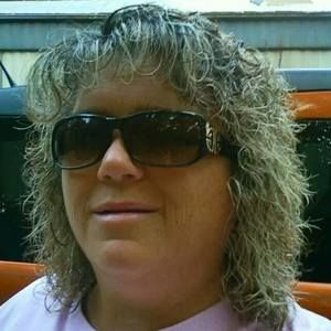 Meet your Posher, Connie