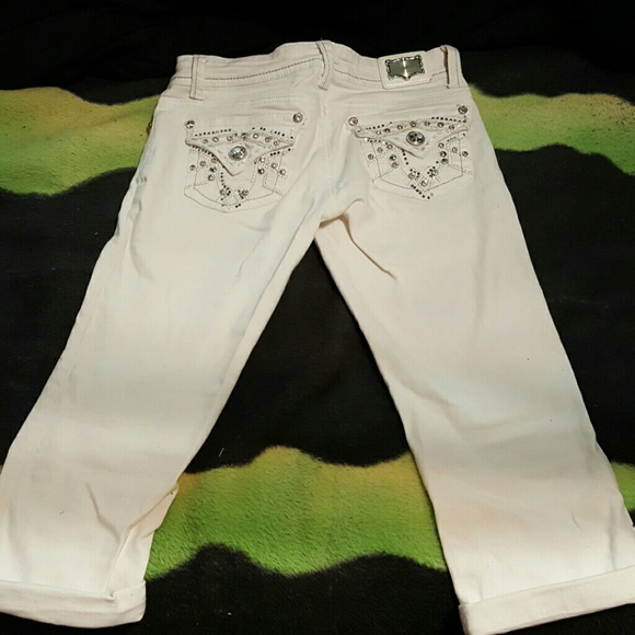 GRACE IN LA White Capris