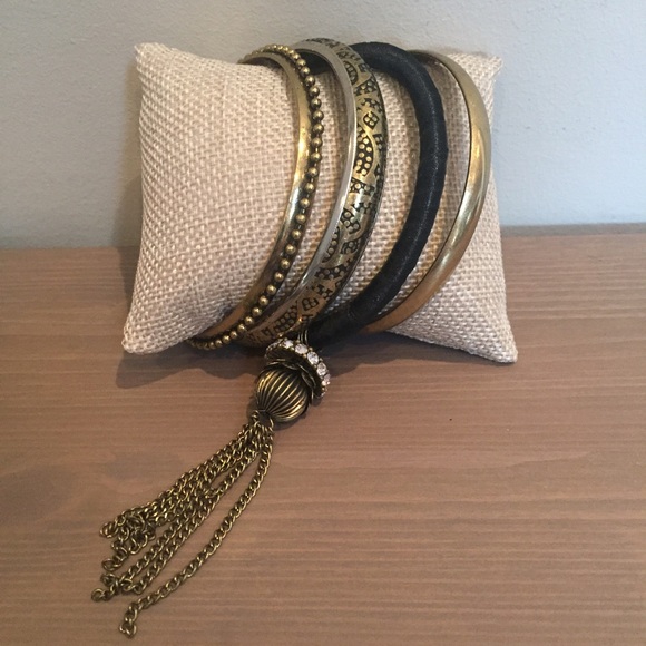 Black & Gold bangle set