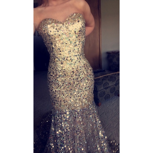 Gold full sequined prom dress nearly new