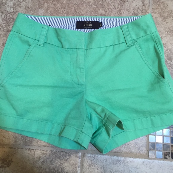 J crew vibrant green chino shorts