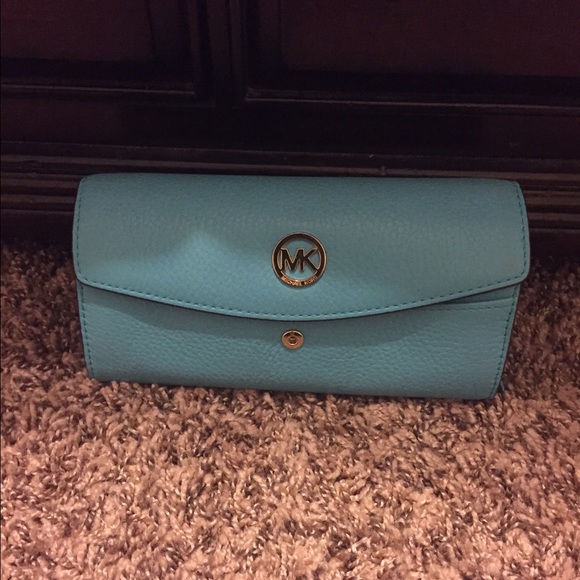 Michael Kors wallet