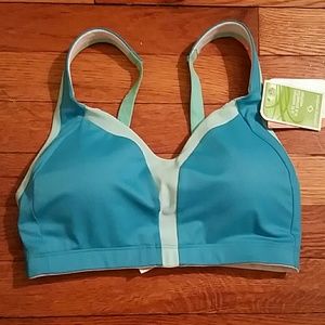 Moving Comfort Vero Sports Bra Size XS (C/D)