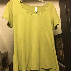 Lularoe classic tee