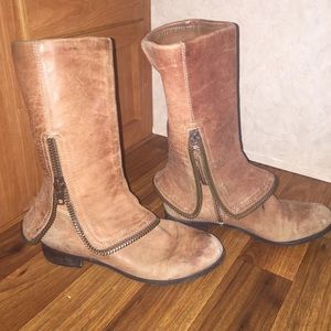 BCBG Max azria boots 8B