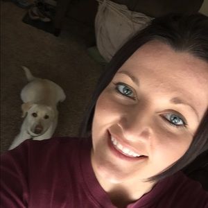 Meet your Posher, Amanda