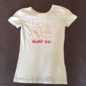 Hollister Graphic Tee