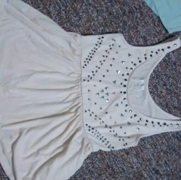 Cute Peplum like top with studs - Picture 1 of 1