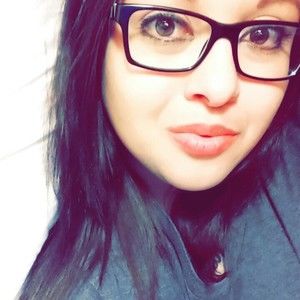 Meet your Posher, Faye