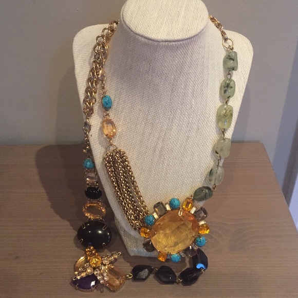 BCBG convertible necklace 4 necklaces in one!!!