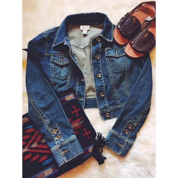 LOFT Jackets & Blazers - LOFT Cropped Denim Jacket