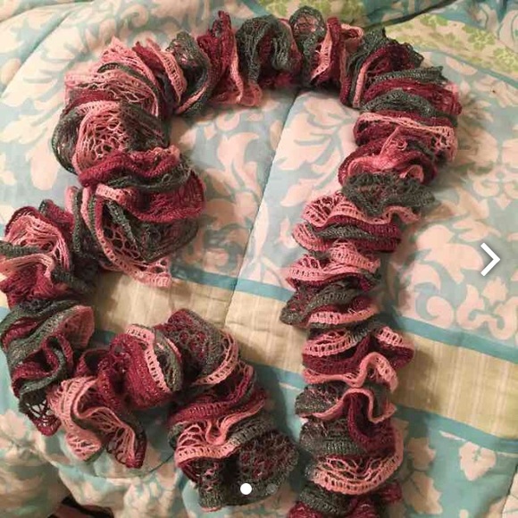 Hand knit scarf