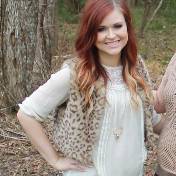 Crop Leopard Short Faux Fur Vest Women’s Fall & Winter Outerwear Sz Small - Picture 7 of 7