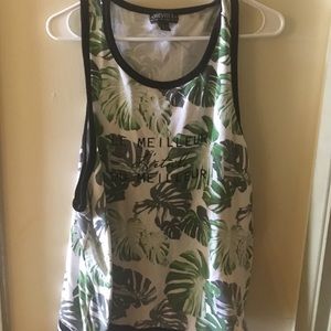 Cute tank top!