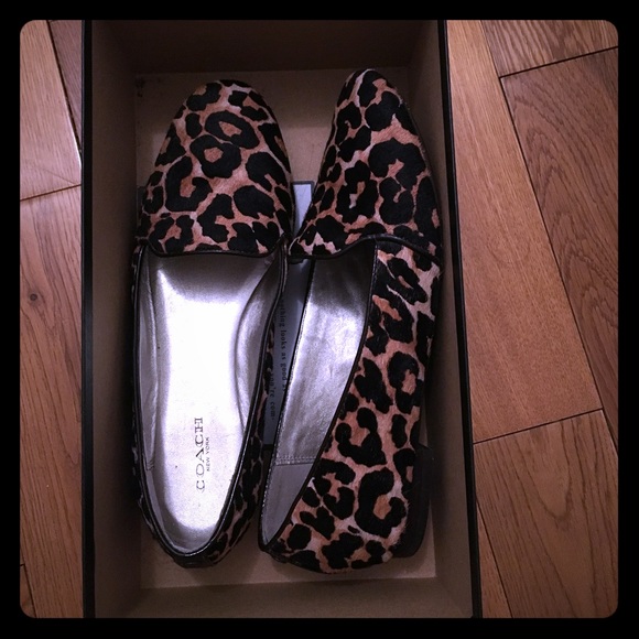 Coach leopard print Loafer