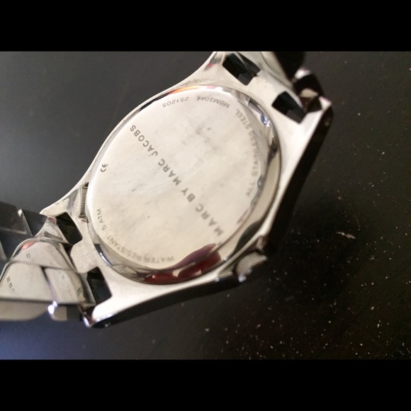 Marc By Marc Jacobs Henry Crystal Silver Watch - Picture 4 of 4