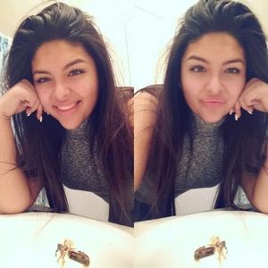 Meet your Posher, Danielle