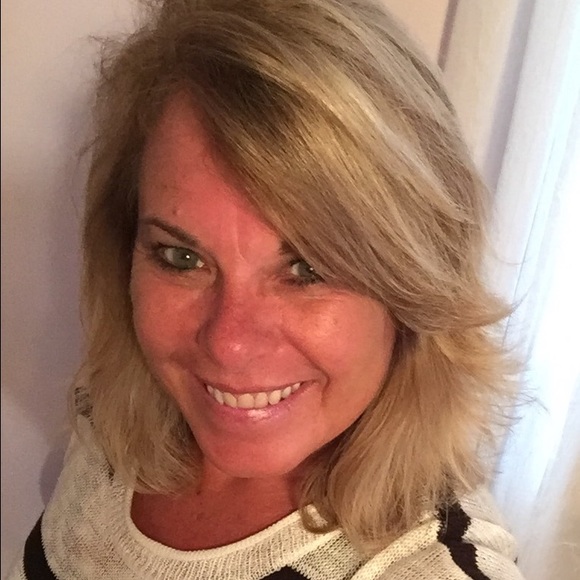 Meet your Posher, Paula - Picture 1 of 1