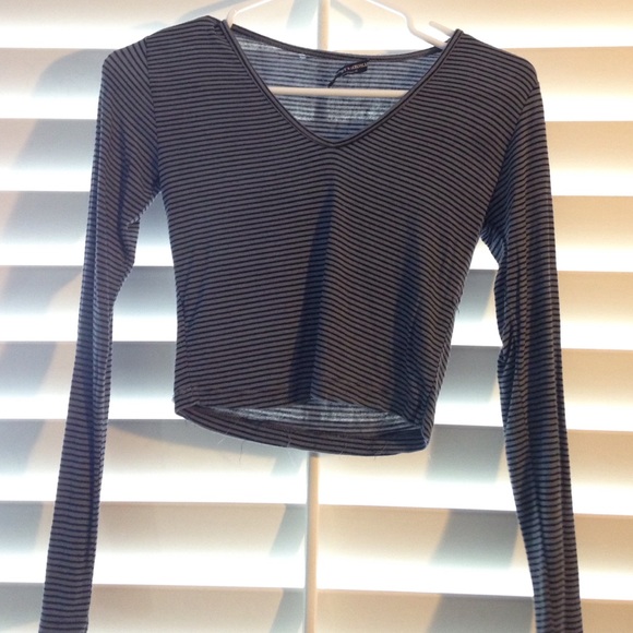 Striped long sleeve crop top