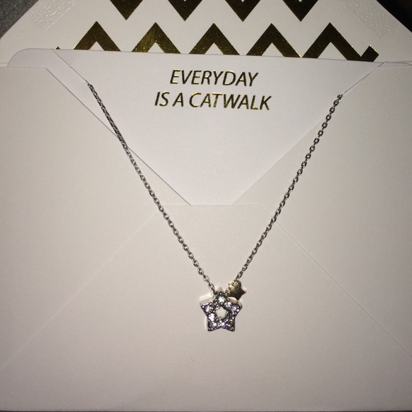 New Diamond, Star Necklace