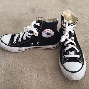 BLACK CONVERSE | GOOD AS NEW | CHEAP |