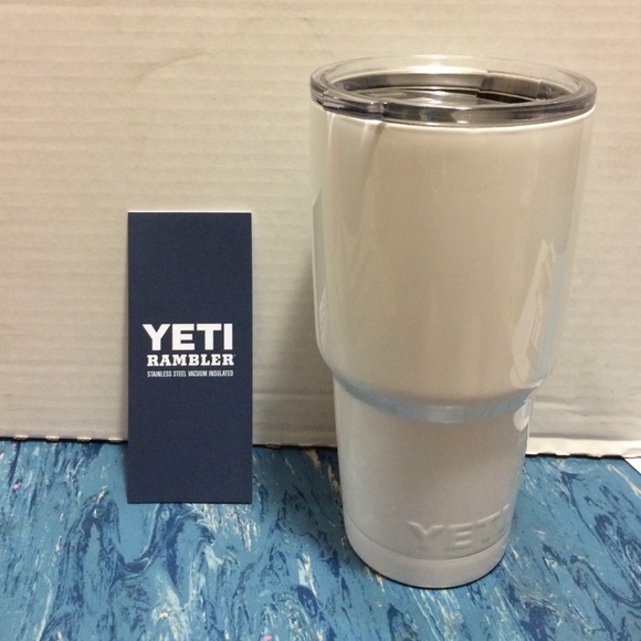 white 30 oz yeti tumbler