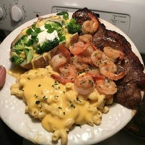 Meet your Posher, Laquinta