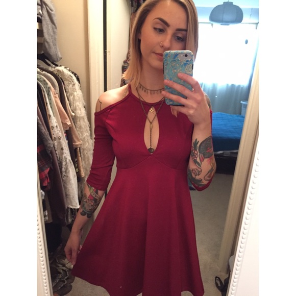 ❌SOLD❌ Free People cold shoulder dress - Picture 3 of 4