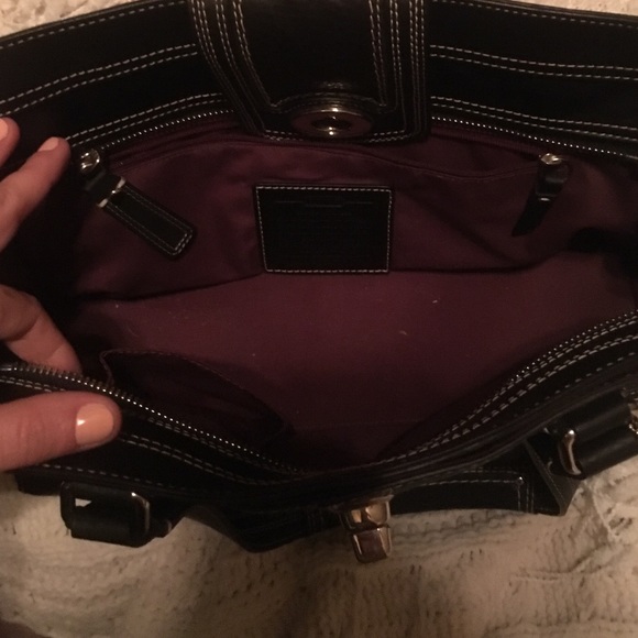 Coach Purse - PERFECT CONDITION - Picture 3 of 3
