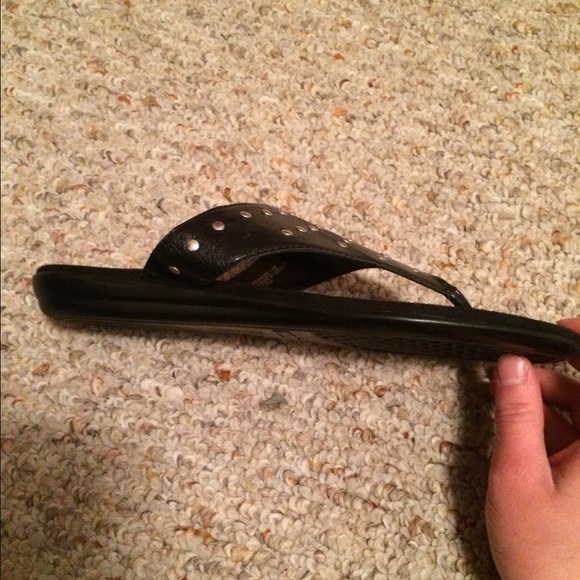 Size 6 1/2 Aerosoles sandals - Picture 3 of 3