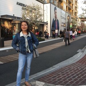 Meet your Posher, Josephine