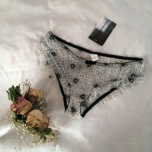 URBAN OUTFITTERS SEE THROUGH PANTIES SUPER CUTE 💘