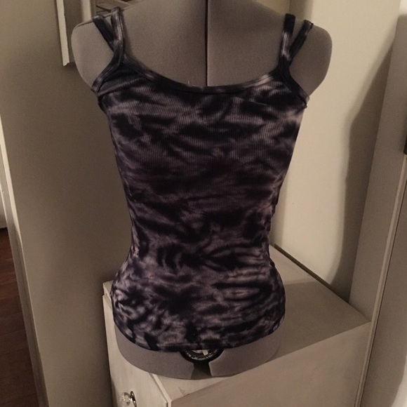 Miley Cyrus black /white double strap tank