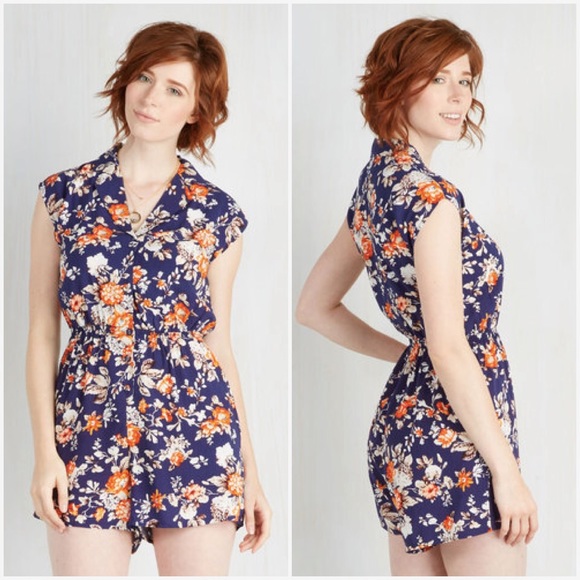 ModCloth Dresses & Skirts - Modcloth • Floral Romper