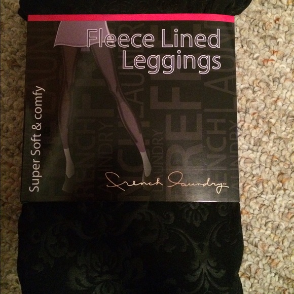 Black leggings with cute design! - Picture 1 of 3