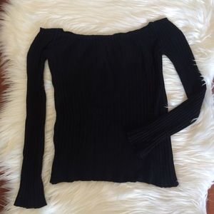 BRANDY MELVILLE off the shoulder long sleeve