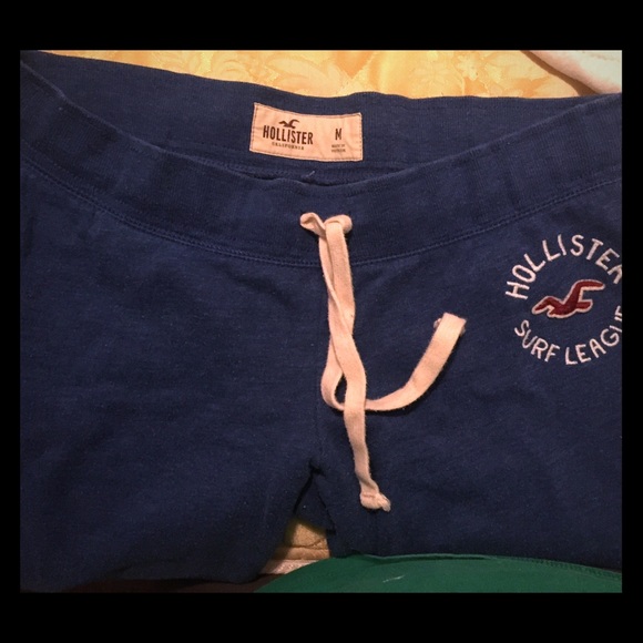 Hollister Cropped Sweat Pants