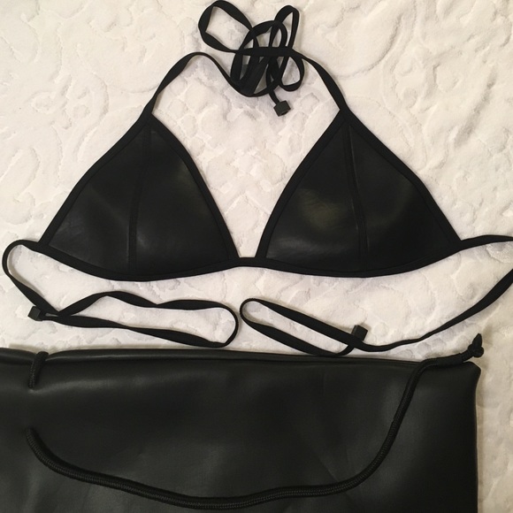 Authentic Triangl Chloe Neoprene Bikini Top- Large
