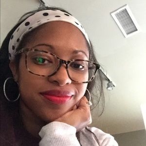 Meet your Posher, Alexis brown