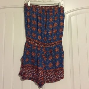 Angie patterned romper!